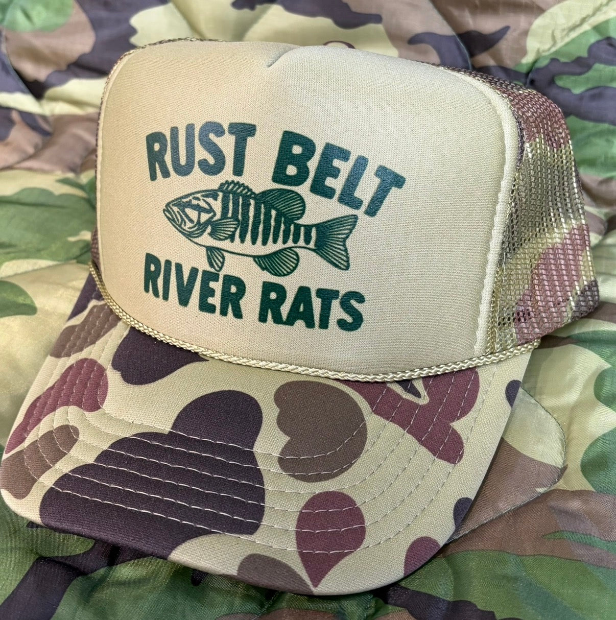 CAMO RIVER RAT TRUCKER HAT